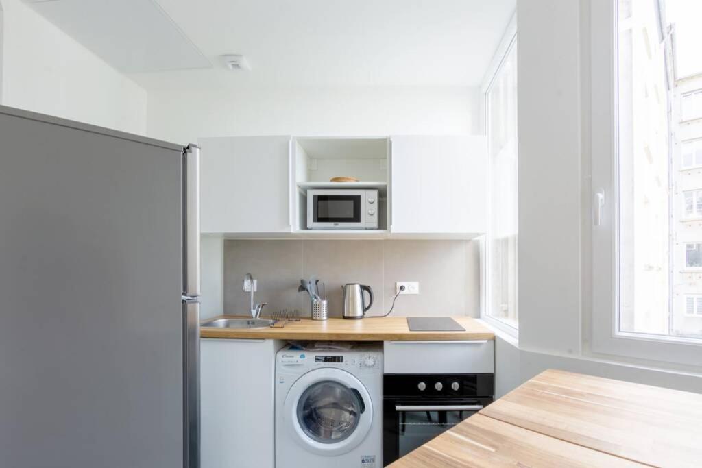 La Chambre Liberte 2, Sdb Privative Et Tv, Cuisine Salon Partages, Confort Et Hypercentre Brest Exteriör bild