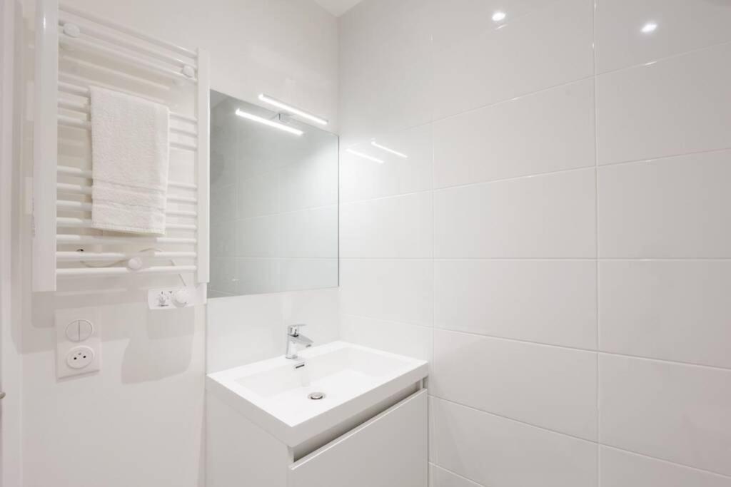 La Chambre Liberte 2, Sdb Privative Et Tv, Cuisine Salon Partages, Confort Et Hypercentre Brest Exteriör bild